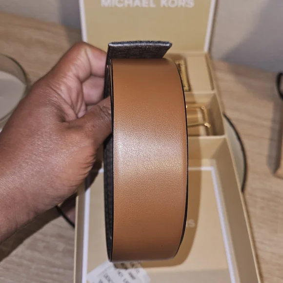 Michael Kors Gold and Brown Belt Set - Picture 3 of 7